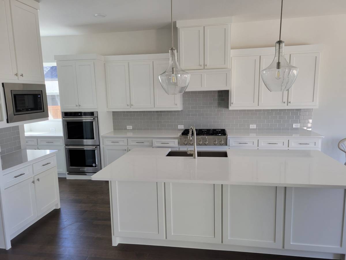 White kitchen